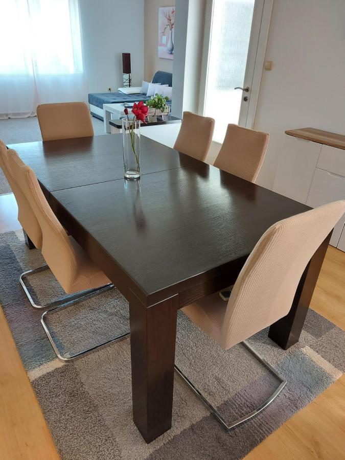 Apartman Larisa Leilighet Kampor Eksteriør bilde